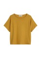 GOLDEN YELLOW